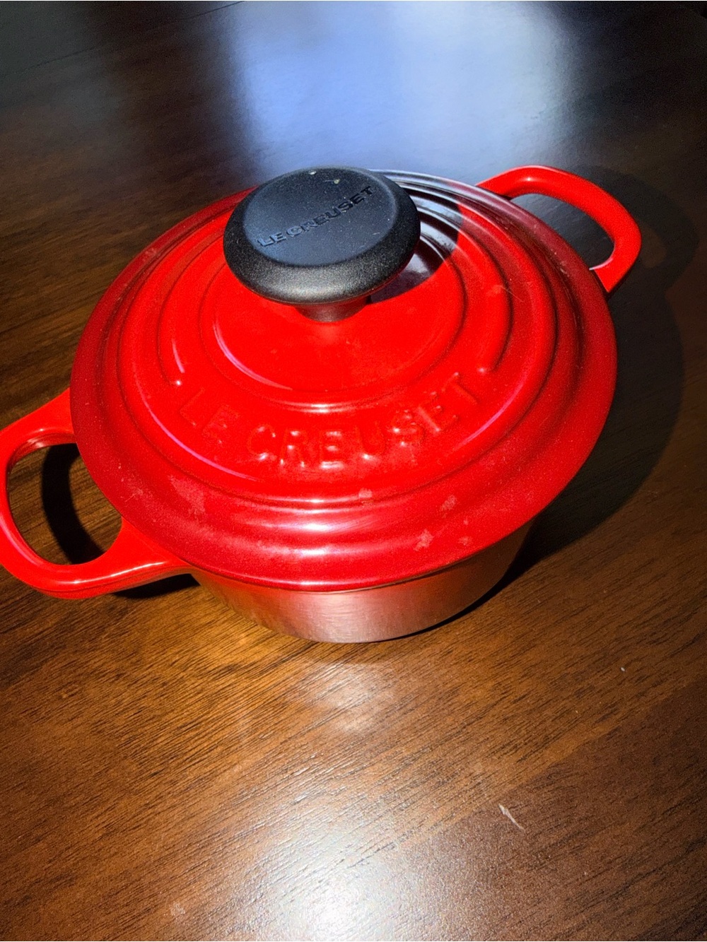 Le Creuset 1 quart enameled cast iron Dutch oven in Cerise